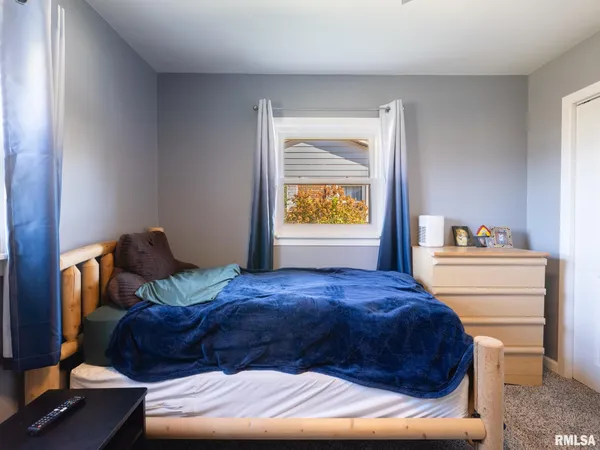 $236,500 | 1833 Highwood Avenue, Pekin, IL 61554