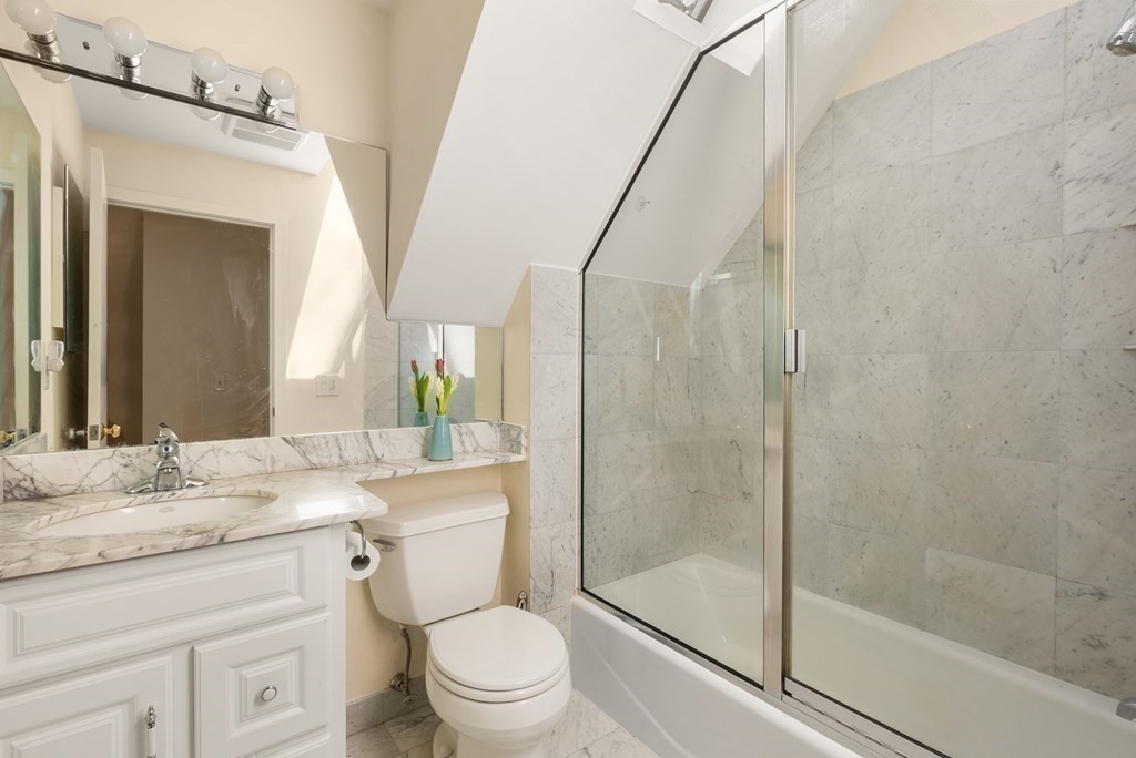 64 Arrowhead Road Weston, MA 02493 - Photo 25 of 30