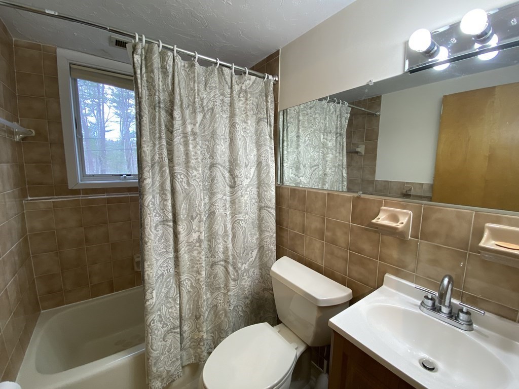 64 Arrowhead Road Weston, MA 02493 - Photo 27 of 30