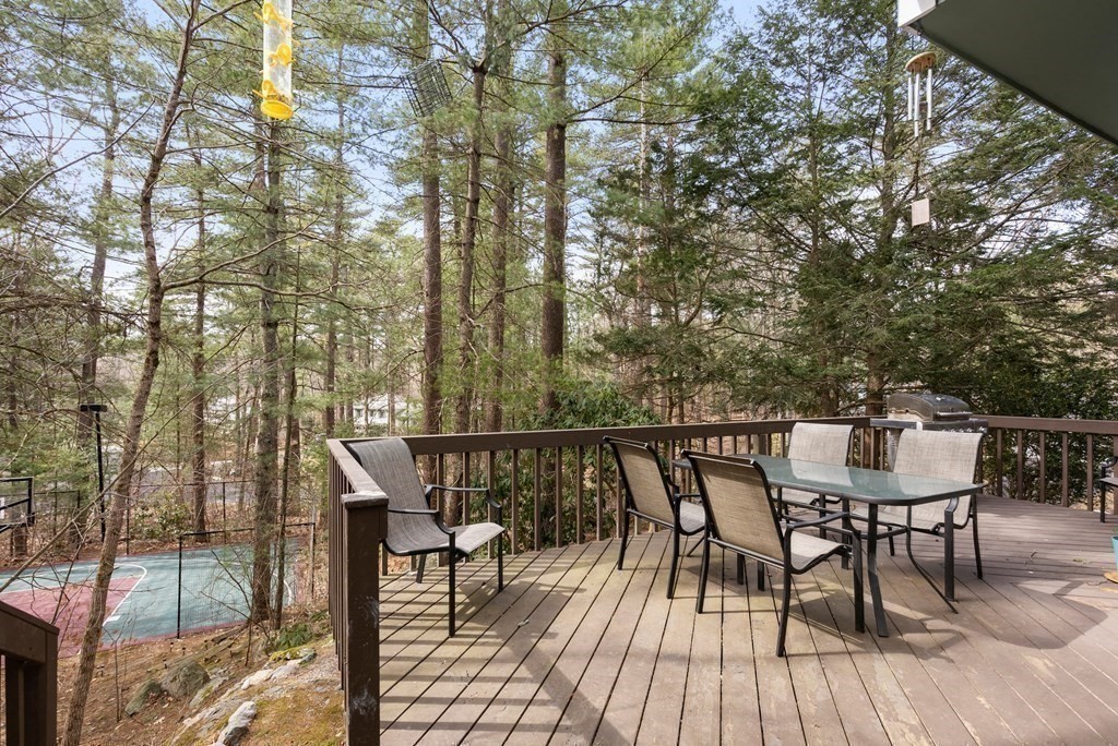 64 Arrowhead Road Weston, MA 02493 - Photo 28 of 30