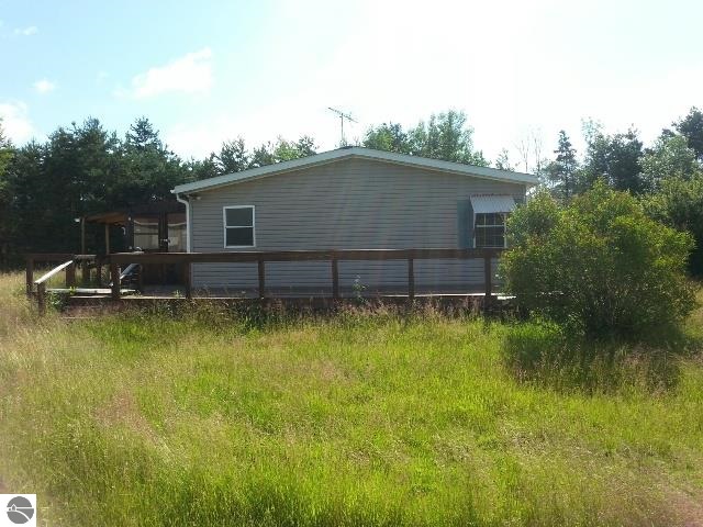 3514 West Shearer Road Coleman, MI 48618 - Photo 2 of 39 1788511-1.JPG