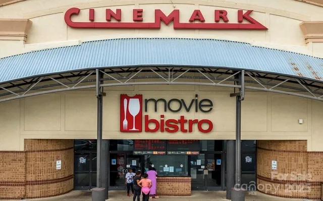 $225,000 | 941 Sardis Cove Drive, Charlotte, NC 28270