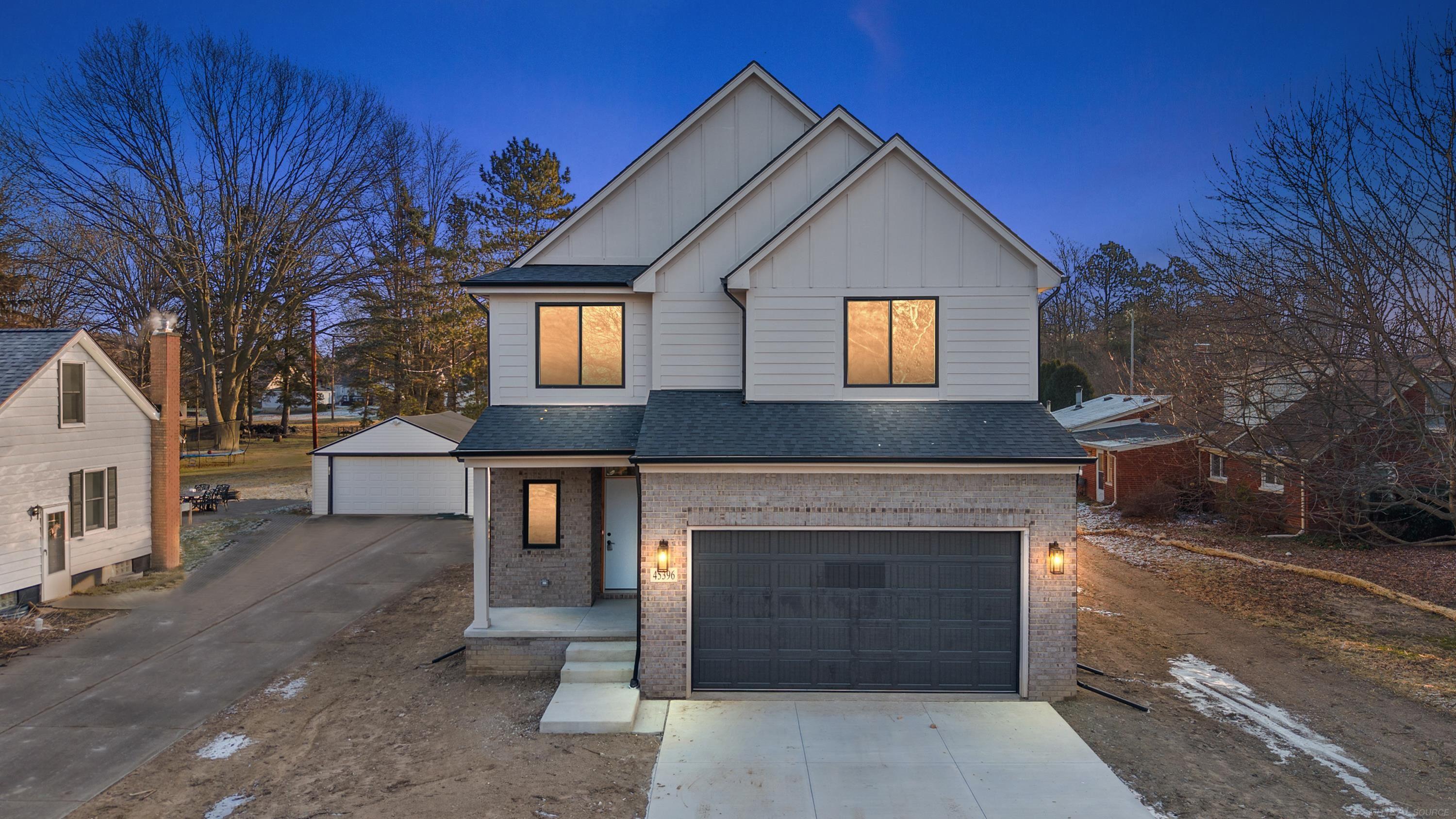 45396 Deneweth Road Macomb, MI 48042 - Photo 1 of 26