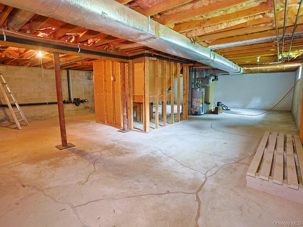 25 Georges Road Middletown, NY 10941 - Photo 27 of 38