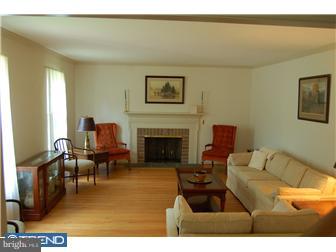 701 Campwoods Road Radnor, PA 19085 - Photo 2 of 7 Living Room