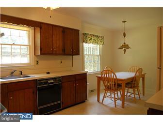 701 Campwoods Road Radnor, PA 19085 - Photo 3 of 7 Kitchen