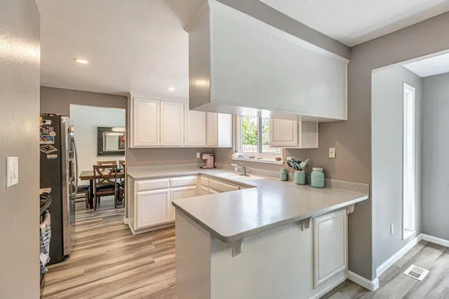 $699,888 | 7912 Wildridge Drive, Fair Oaks, CA 95628