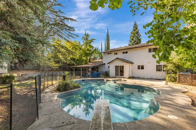 $699,888 | 7912 Wildridge Drive, Fair Oaks, CA 95628