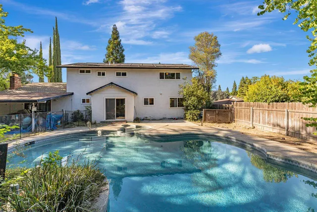 $699,888 | 7912 Wildridge Drive, Fair Oaks, CA 95628