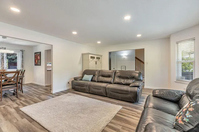 $699,888 | 7912 Wildridge Drive, Fair Oaks, CA 95628