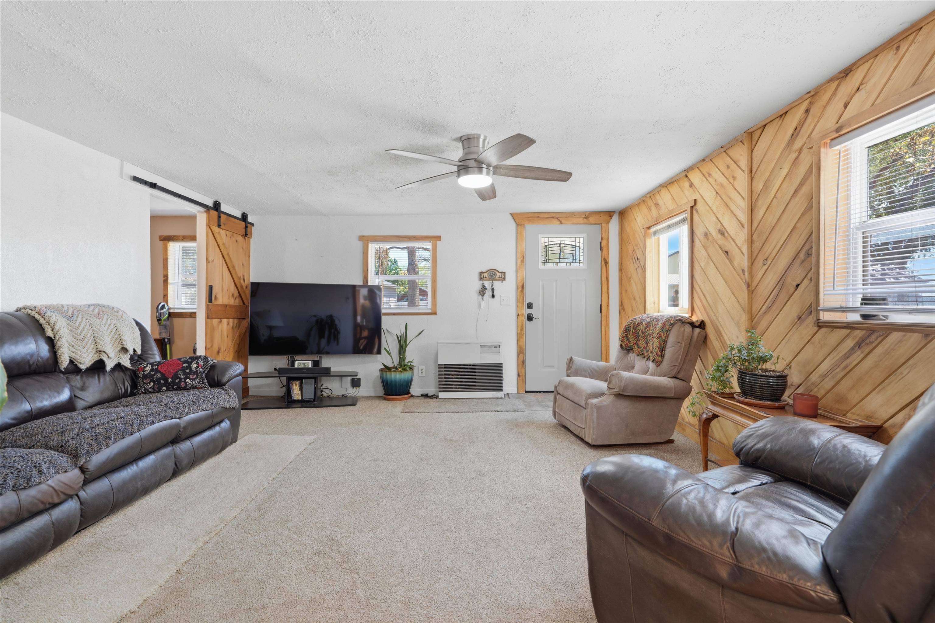 551 A Street Delta, CO 81416 - Photo 3 of 33