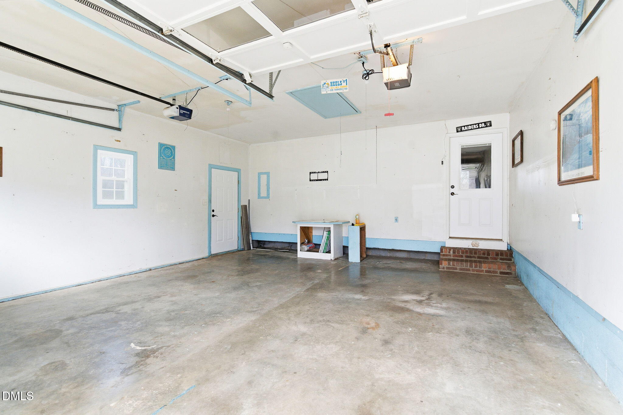 1836 Brier Lane Graham, NC 27253 - Photo 25 of 33 a view of a livingroom with a ceiling fan