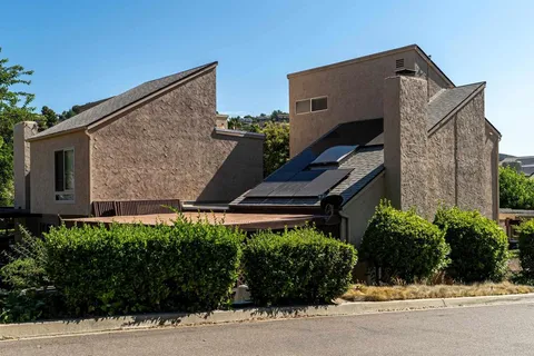 $500,000 | 23691 Country Villa Road, Ramona, CA 92065