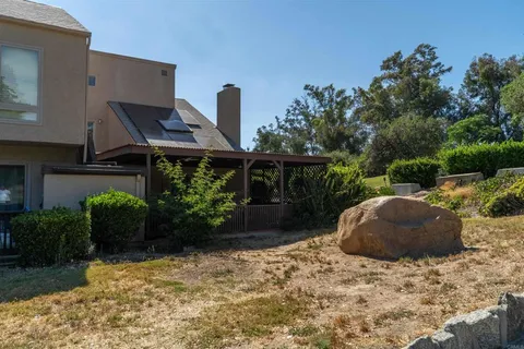 $500,000 | 23691 Country Villa Road, Ramona, CA 92065