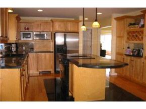 252 Grant Road Newmarket, NH 03857 - Photo 3 of 9 Gallery Image 3
