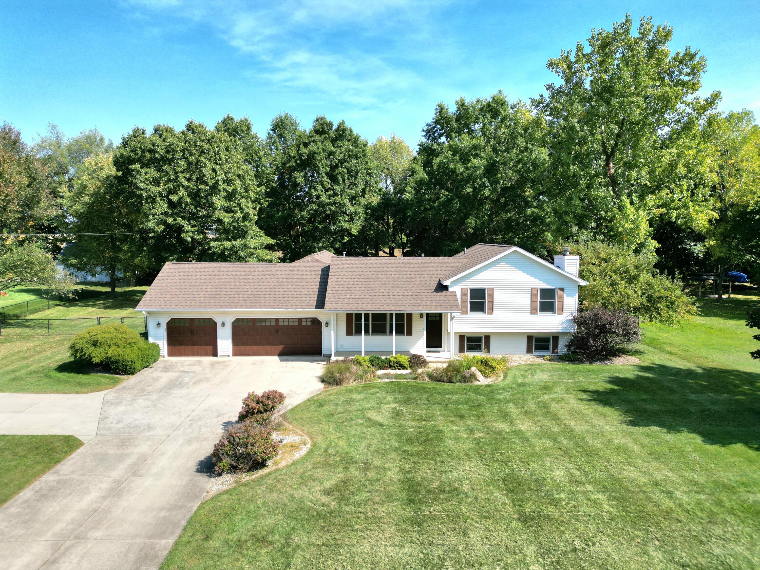 55042 West End Road Three Rivers, MI 49093 - Photo 1 of 31 Front of Home