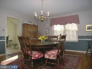 830 Nathan Hale Road Berwyn, PA 19312 - Photo 3 of 6