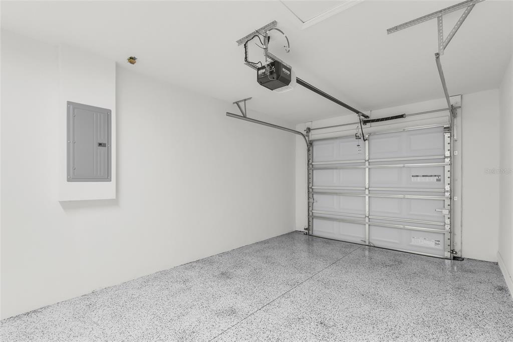 23711 Southwest Rainbow Lakes Boulevard Dunnellon, FL 34431 - Photo 22 of 27 a view of a room with an empty space