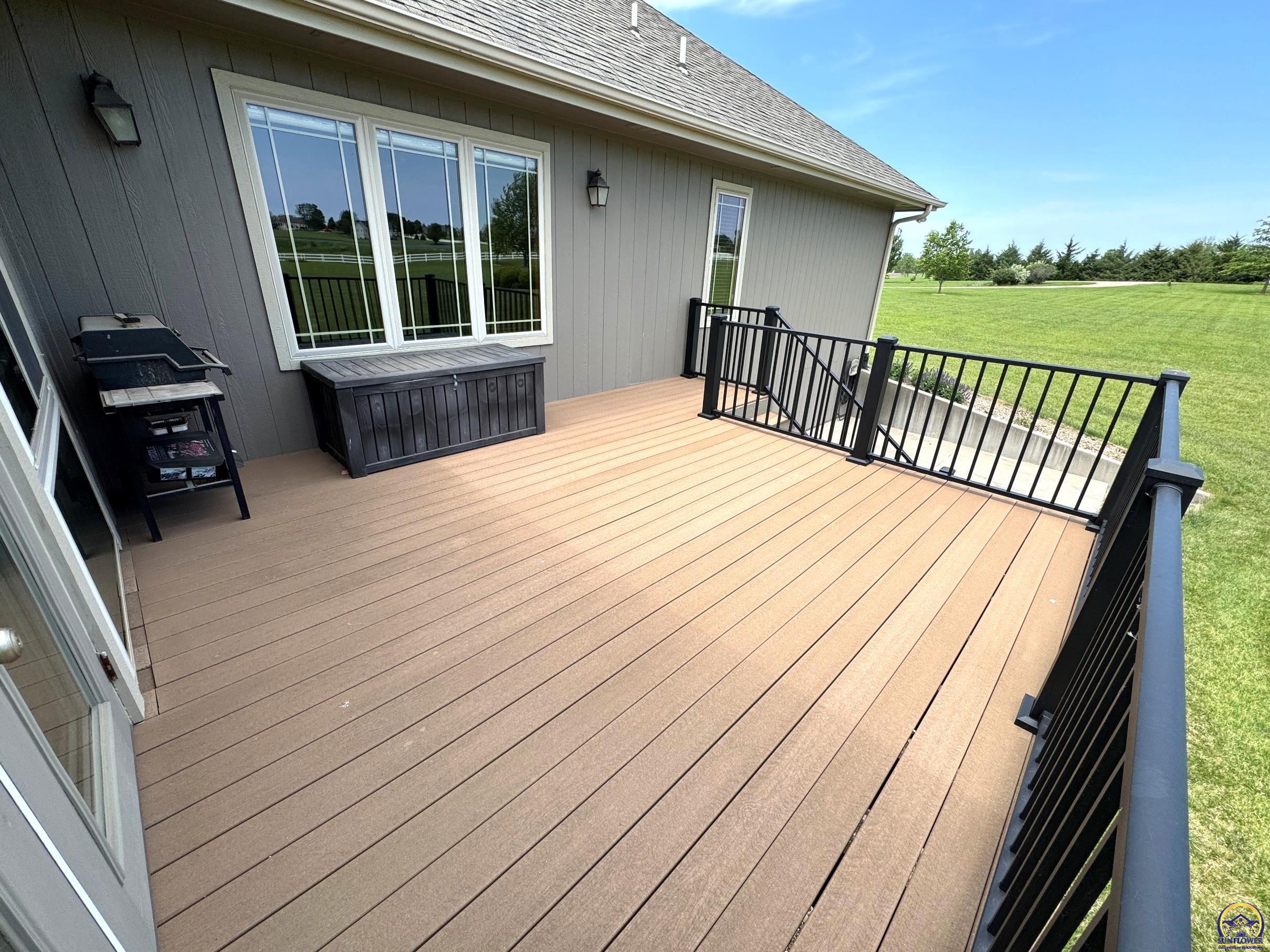 5230 Southwest Knudsen Road Topeka, KS 66610 - Photo 37 of 44