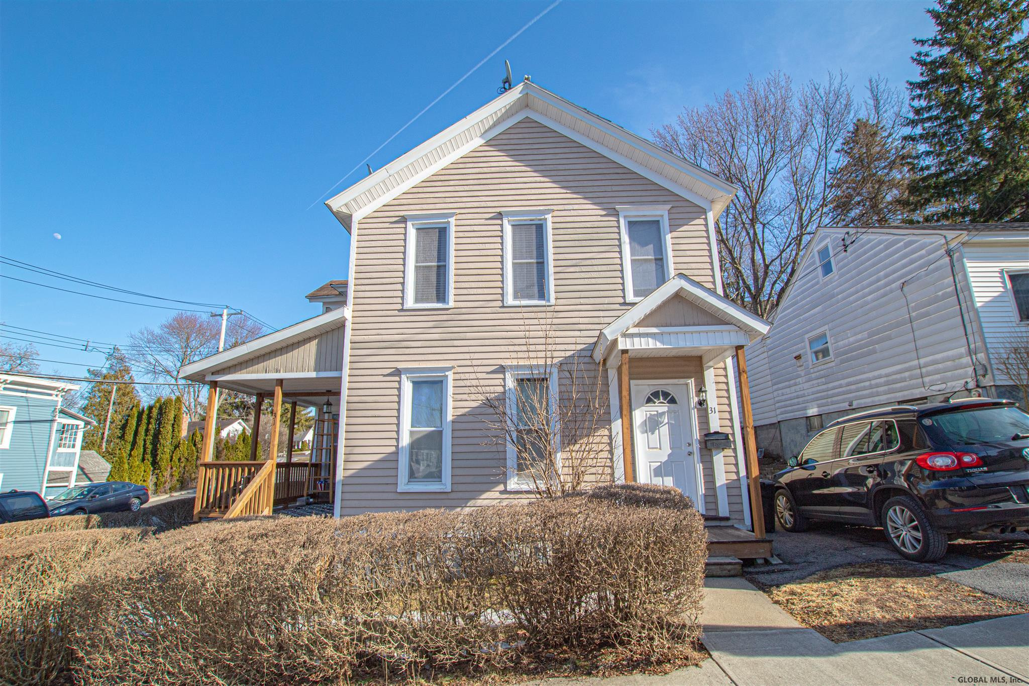 31 Dewitt Street Amsterdam, NY 12010 - Photo 2 of 19 Photo 2