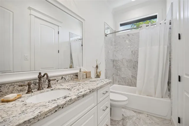 $1,535,000 | 2031 Sheridan Street, Unit A, Houston, TX 77030