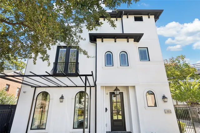 $1,535,000 | 2031 Sheridan Street, Unit A, Houston, TX 77030