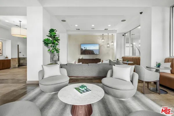 $7,850 | 1041 Glendon Avenue, Unit 4193, Los Angeles, CA 90024