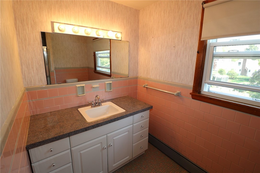 9 Fairhaven Road Cumberland, RI 02864 - Photo 26 of 50 Bathroom
