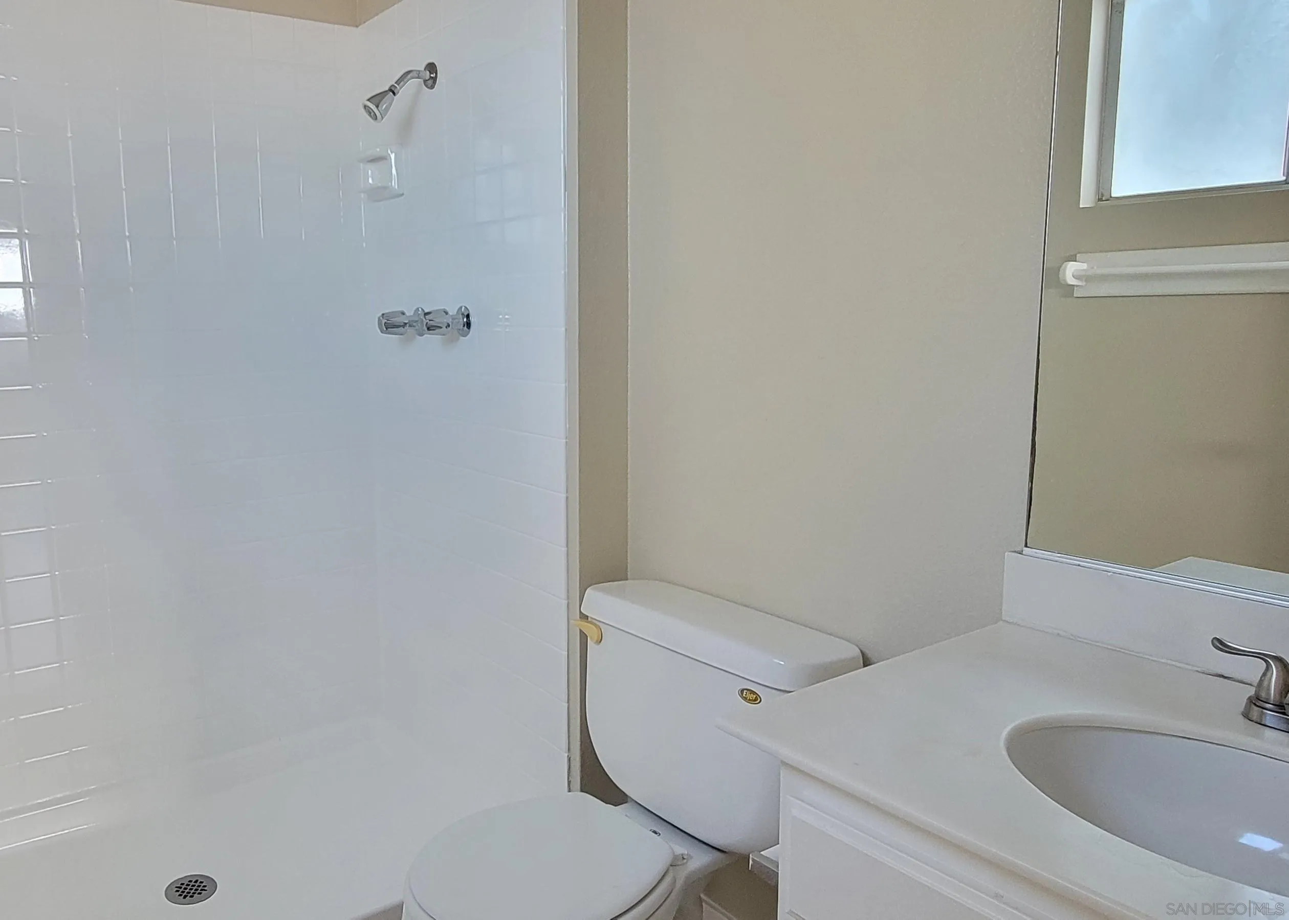 7716 Backer Road San Diego, CA 92126 - Photo 9 of 14 Gallery Image 9
