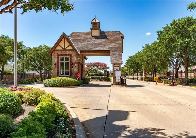 $3,560 | 3884 Banner Drive, Frisco, TX 75034