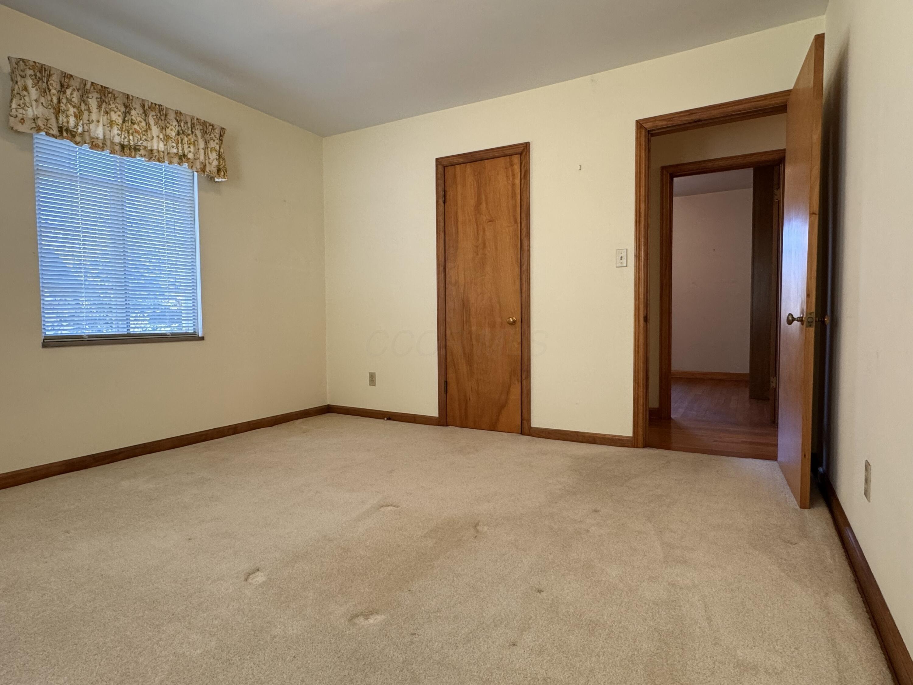 2272 Fishinger Road Columbus, OH 43220 - Photo 23 of 34 Front Bedroom 2