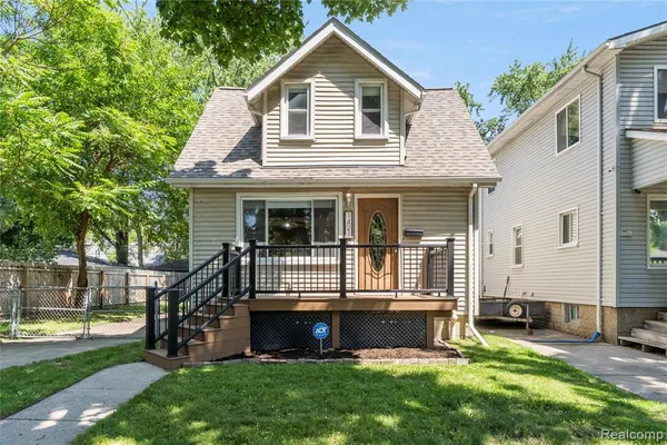 $249,900 | 1421 Camden Street, Ferndale, MI 48220
