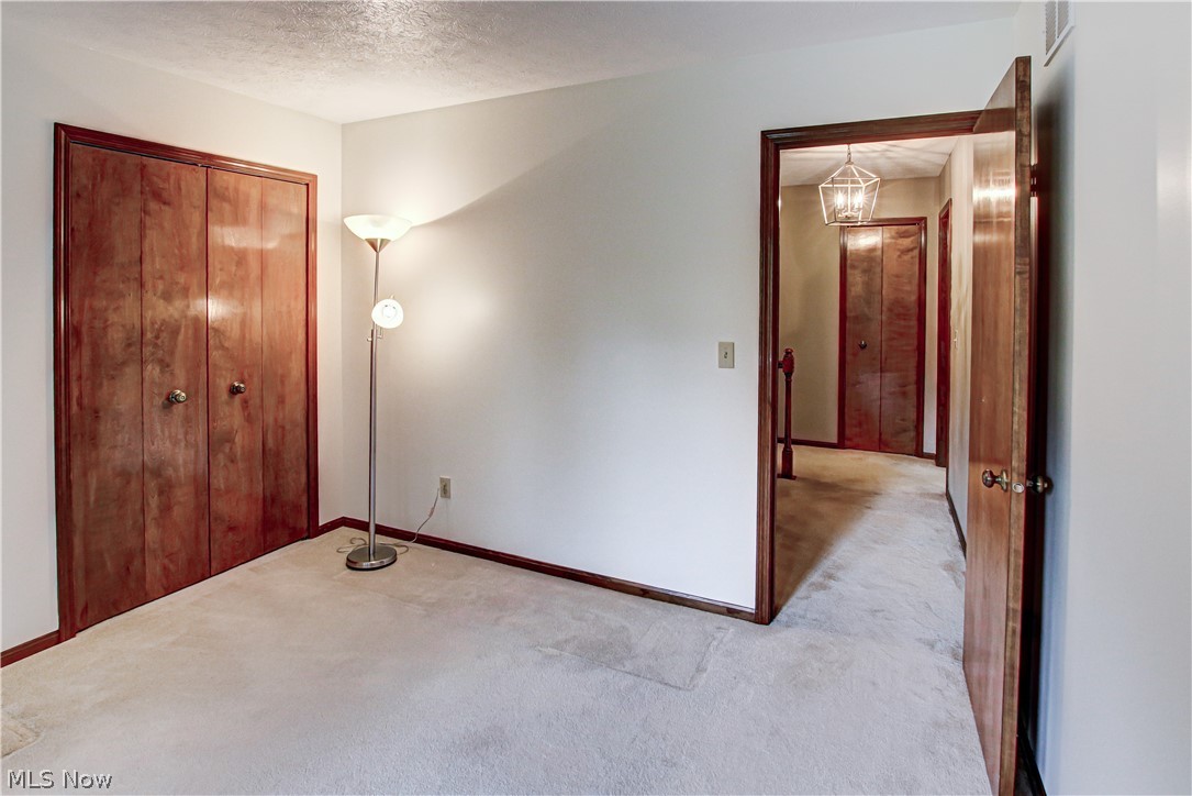 77 Carr Road Hinckley, OH 44233 - Photo 24 of 35
