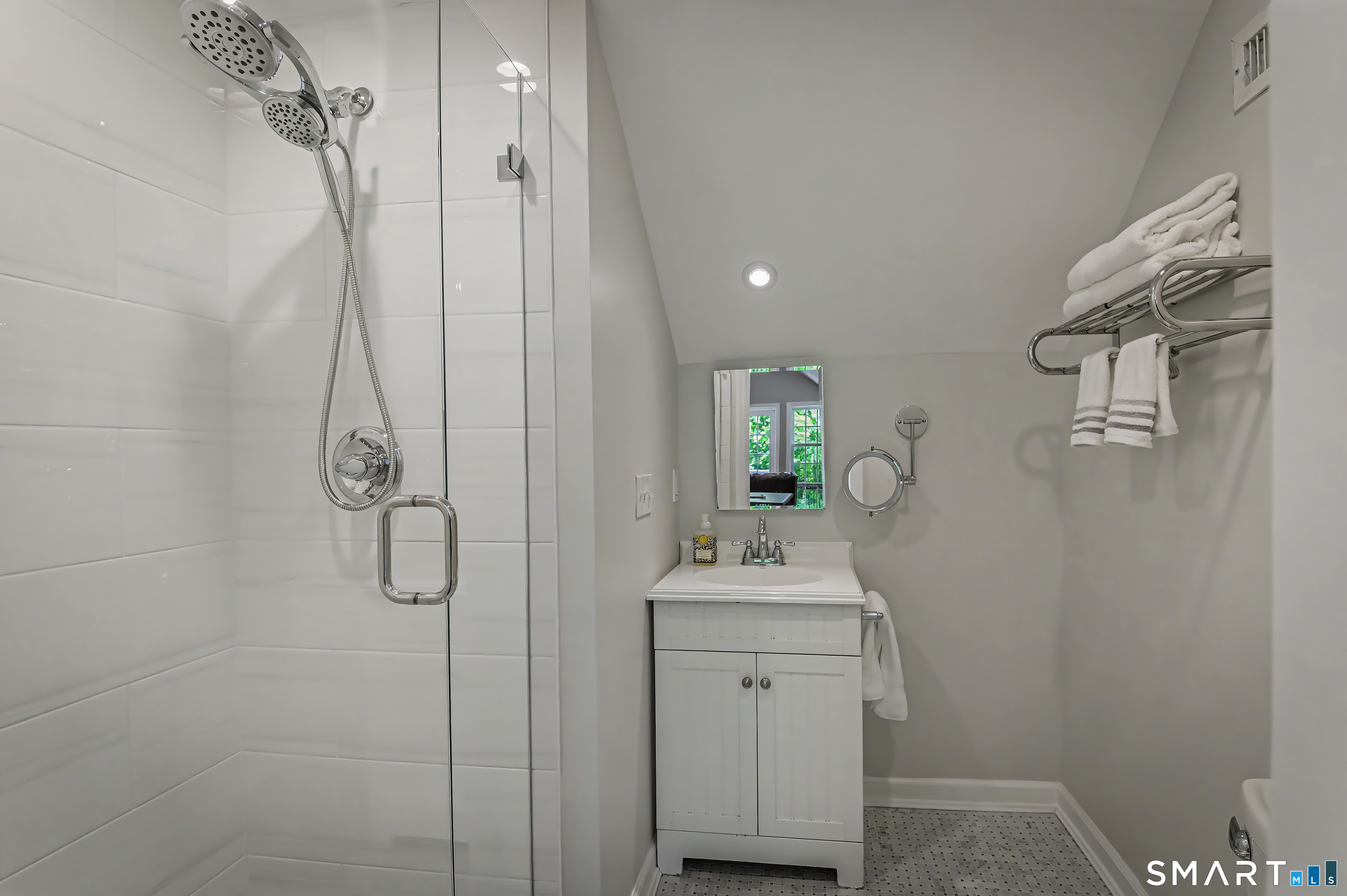25 Pond Road Ridgefield, CT 06877 - Photo 25 of 40