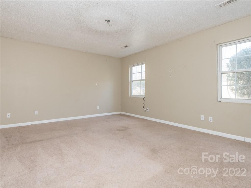 5980 Quarter Road Clover, SC 29710 - Photo 13 of 47 Gallery Image 13