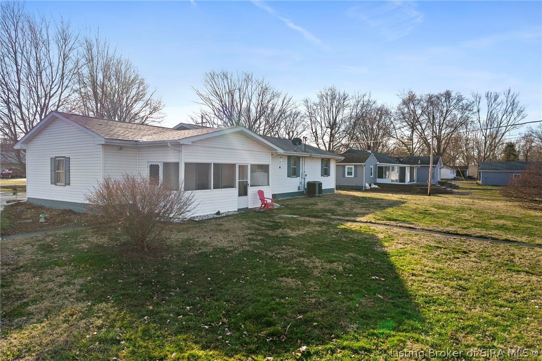 272 South Grange Hall Road Hanover, IN 47243 - Photo 3 of 39