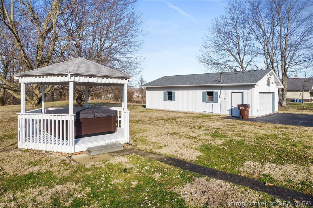 272 South Grange Hall Road Hanover, IN 47243 - Photo 4 of 39