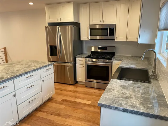 $5,500 | 333 Virginia Street, Unit 9, El Segundo, CA 90245