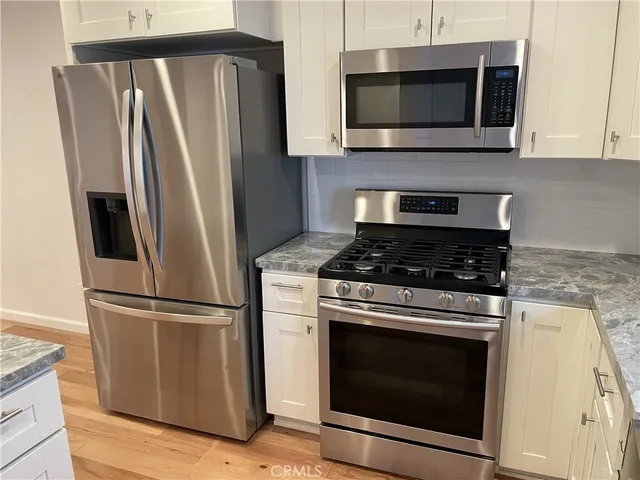 $5,500 | 333 Virginia Street, Unit 9, El Segundo, CA 90245