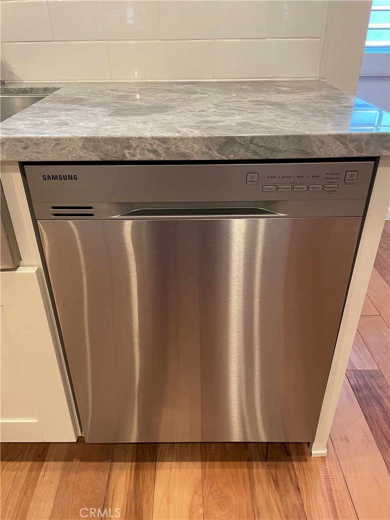 333 Virginia Street, Unit 9 El Segundo, CA 90245 - Photo 24 of 75 Stainless Dishwasher