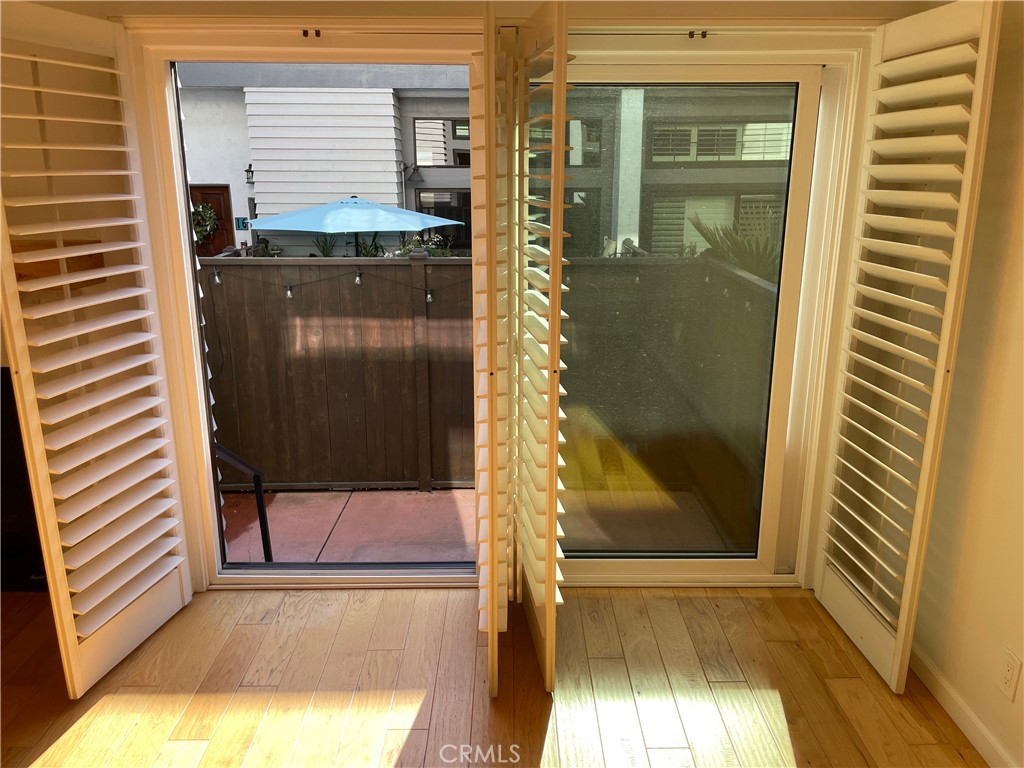 333 Virginia Street, Unit 9 El Segundo, CA 90245 - Photo 39 of 75 Private Patio off of Living Room