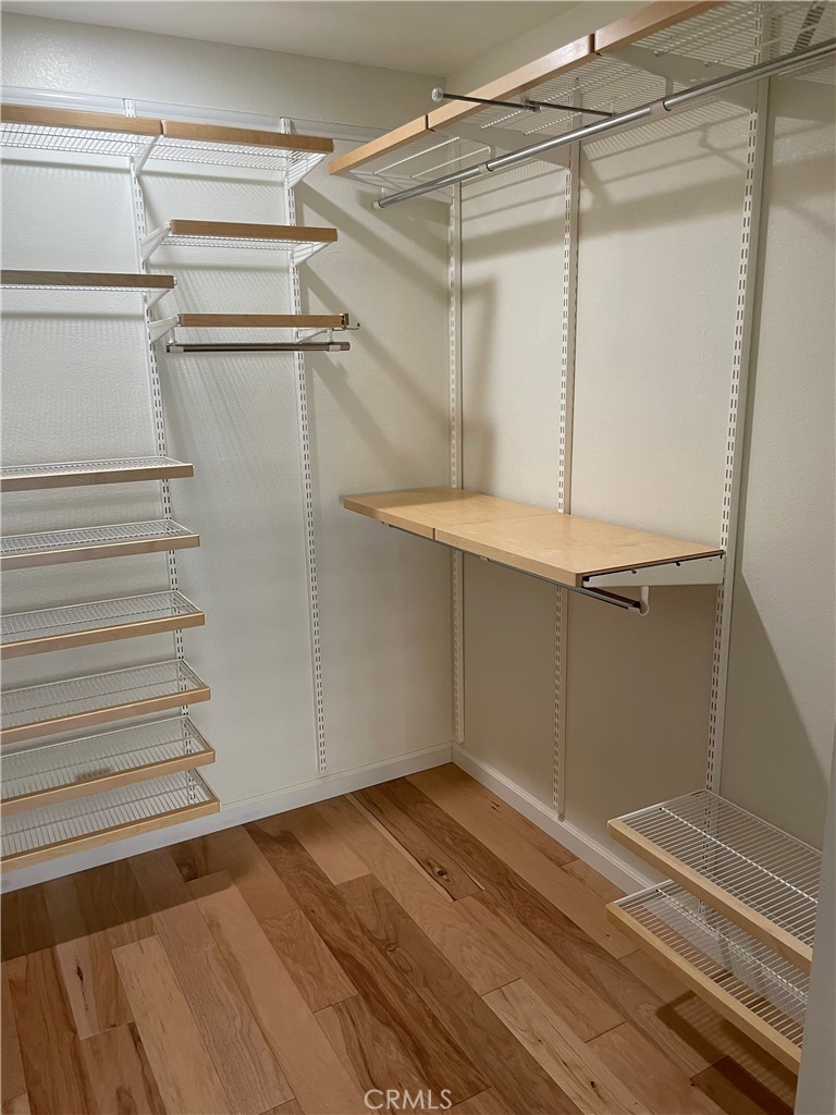 333 Virginia Street, Unit 9 El Segundo, CA 90245 - Photo 52 of 75 Main Bedroom Walk-In CLoset - Picture 3