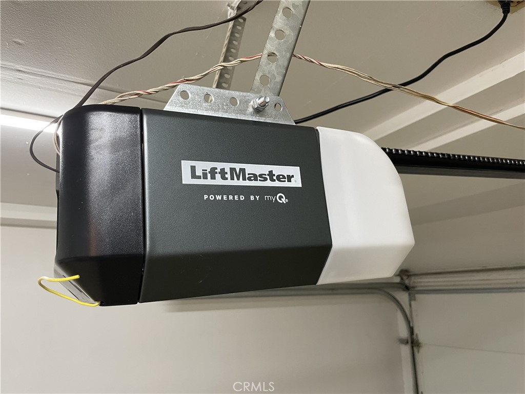 333 Virginia Street, Unit 9 El Segundo, CA 90245 - Photo 69 of 75 Lift Master Garage Door Opener