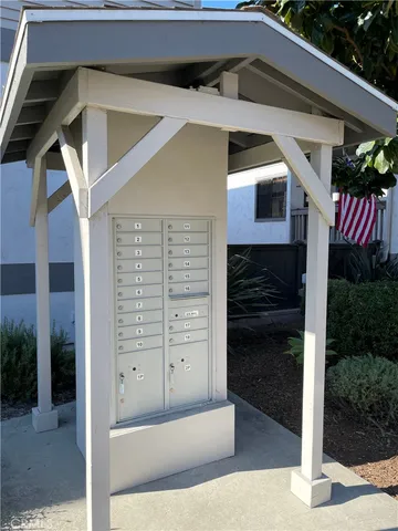 $5,500 | 333 Virginia Street, Unit 9, El Segundo, CA 90245