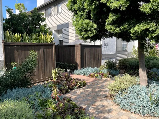 $5,500 | 333 Virginia Street, Unit 9, El Segundo, CA 90245