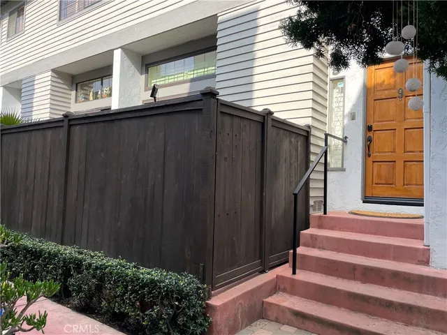 $5,500 | 333 Virginia Street, Unit 9, El Segundo, CA 90245