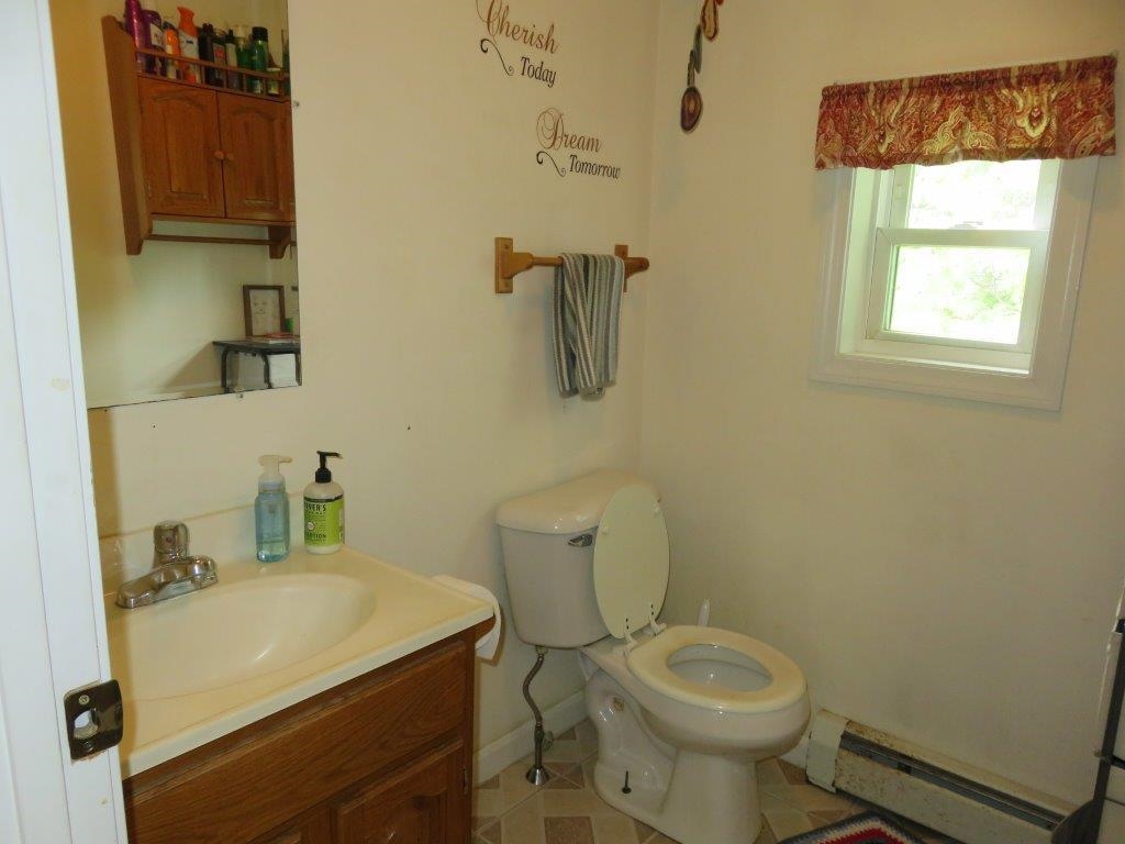 957 S Road Canaan, NH 03741 - Photo 9 of 18 Gallery Image 9