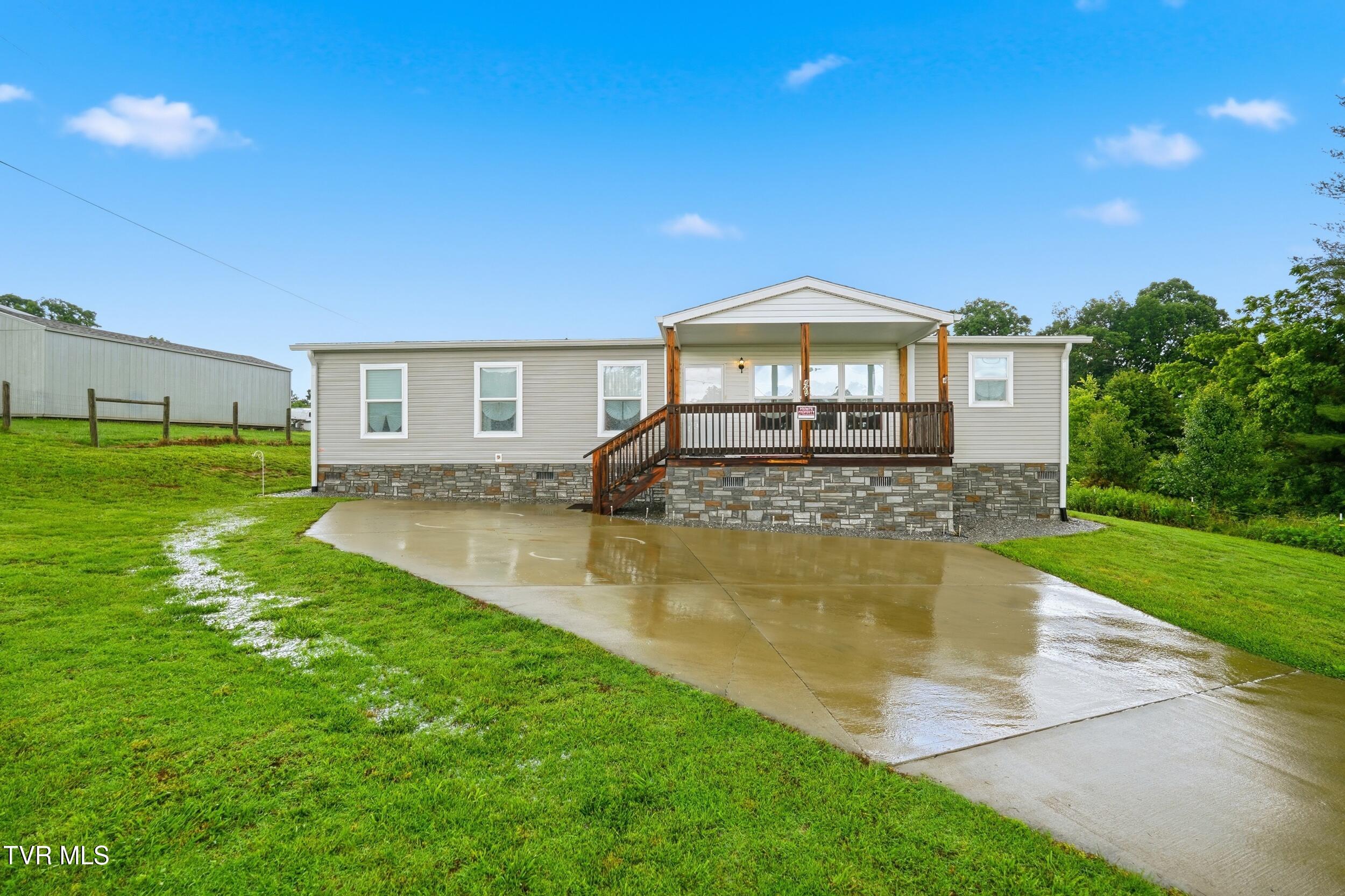 425 Pritchard Road Limestone, TN 37681 - Photo 1 of 43 1_dsc06643