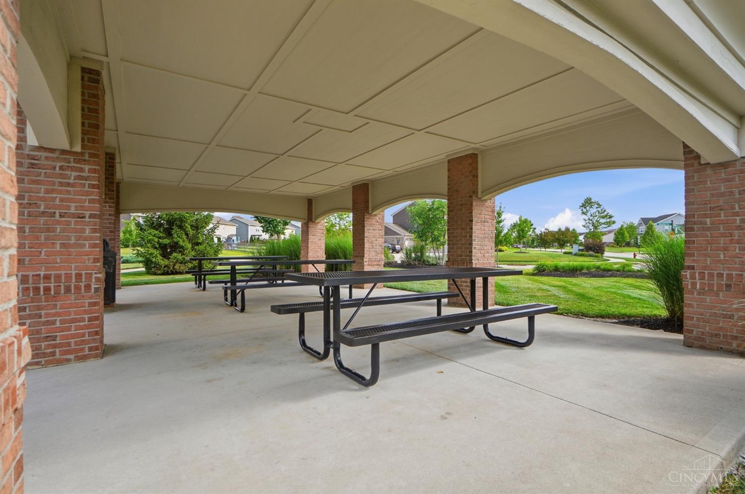 2716 Renaissance Boulevard Middletown, OH 45005 - Photo 47 of 59