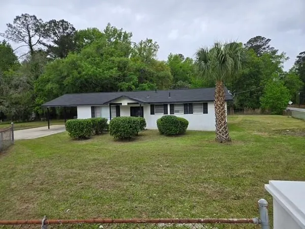 $1,750 | 6367 New Jesup Highway, Brunswick, GA 31523